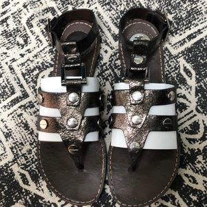 Tory Burch Gladiator Style Flat Sandals Pewter